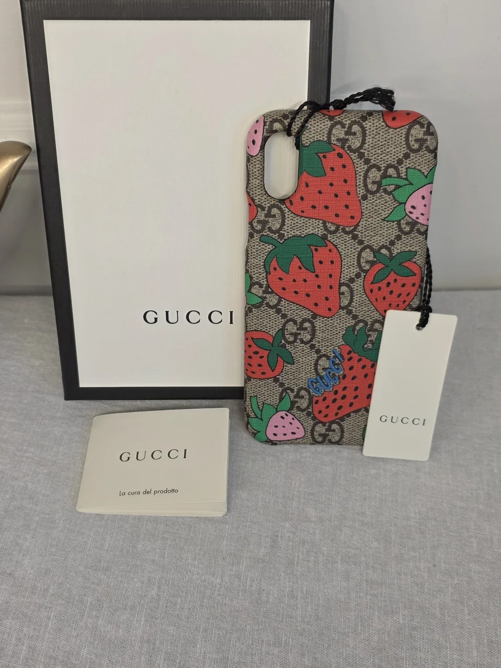 Gucci Limited Edition Strawberry Supreme iPhone X/XS Phone Case